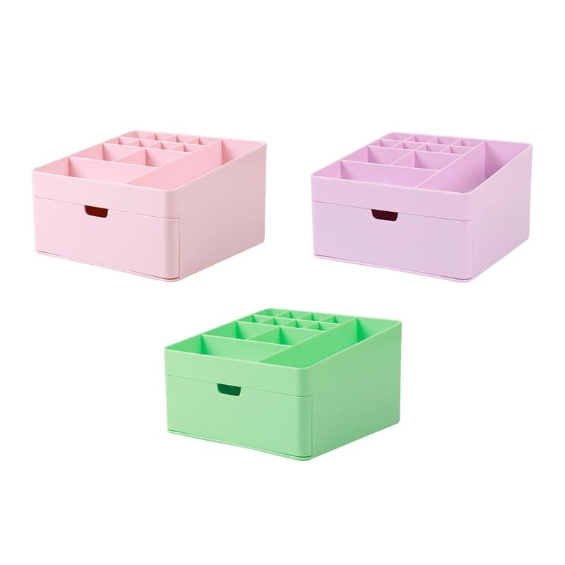 Assorted rectangular make-up organisers
